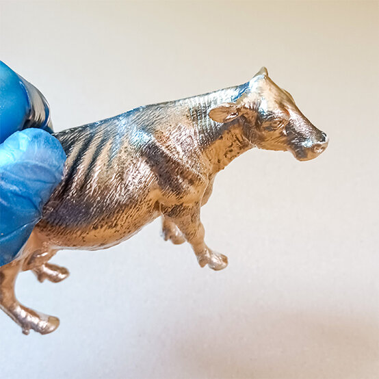 Toy%20Spray%20Paint_Step6a.jpg?sw=554&q=85