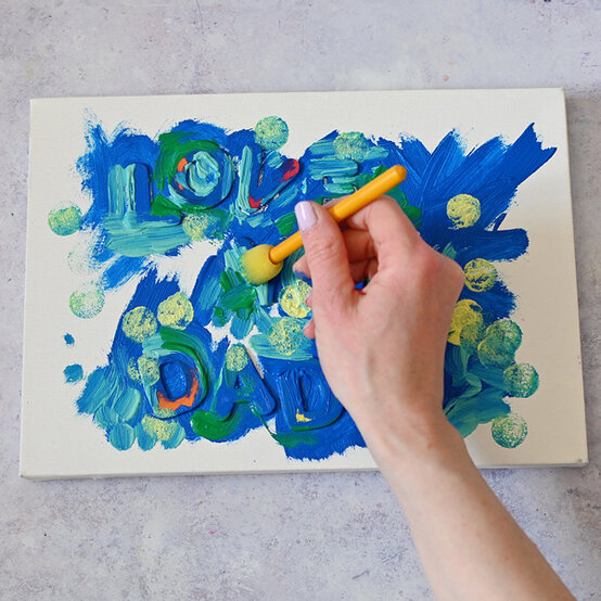 fathers-day-canvas-projects42.jpg?sw=554&q=85