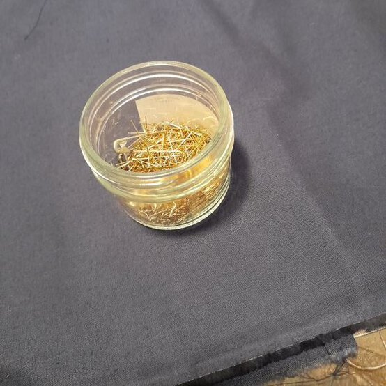 how_to_make_a_decorative_floor_pillow_4b.jpg?sw=554&q=85