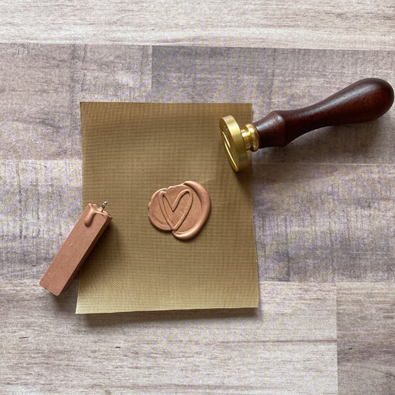 idea_knitting-pattern-scrapbook_step9a.jpg?sw=554&q=85