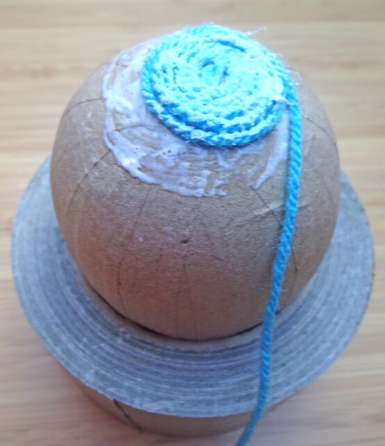 wound-egg-1.jpg?sw=554&q=85