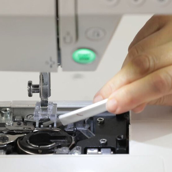 sewingmachine-step9.jpg?sw=554&q=85