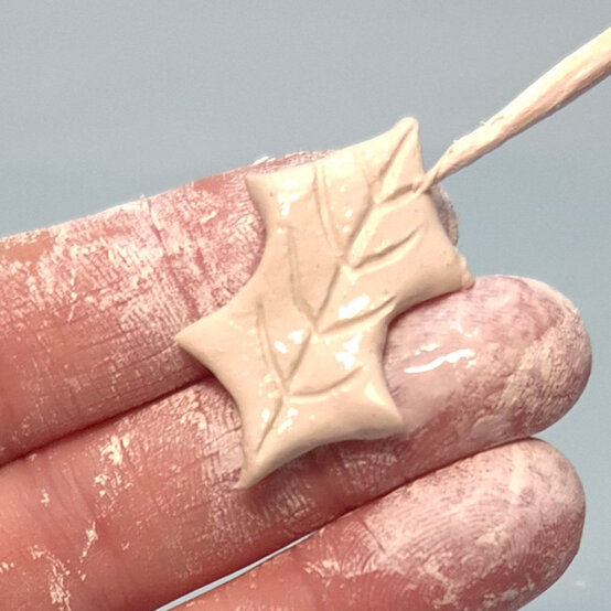 idea%5Fnovelty%2Dchristmas%2Dtree%2Ddecorations%5Fstep%2D13.jpg?sw=554&q=85