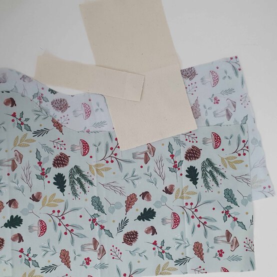 Idea_how-to-make-an-embroidered-stocking_step1a.jpg?sw=554&q=85