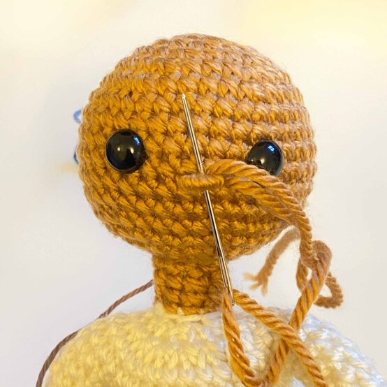 Idea_how-to-make-amigurumi-dolls_laila8a.jpg?sw=554&q=85