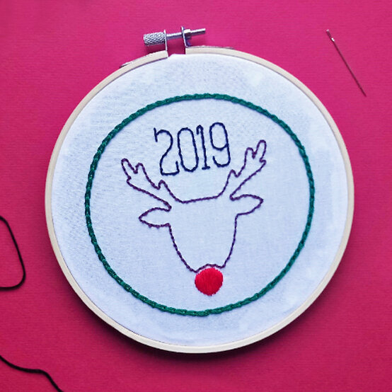 embroidered-reindeer_sq.jpg?sw=554&q=85