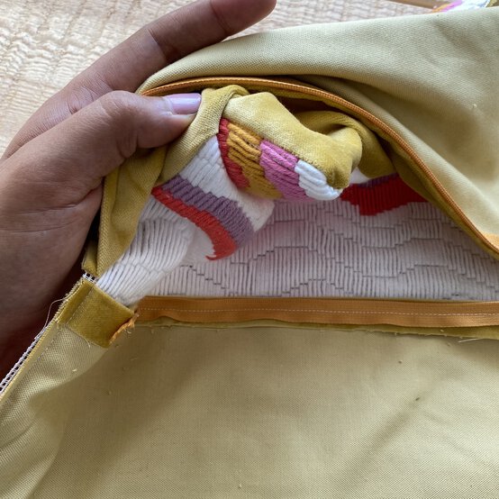 beginner-bargello_step-12_3.jpg?sw=554&q=85