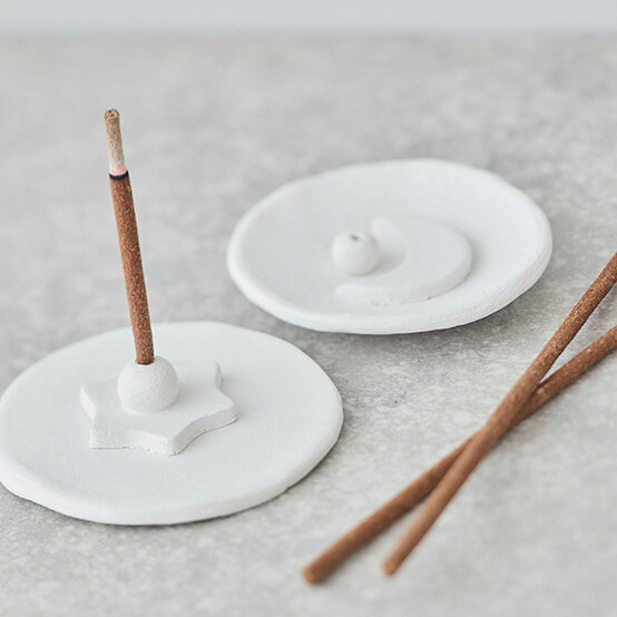 incense-holder.jpg?sw=554&q=85