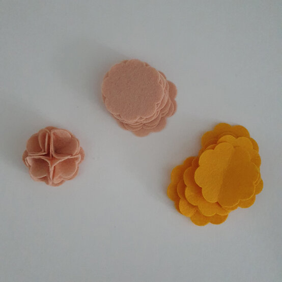 cricut-how-to-make-a-floral-headband-step9.1.jpg?sw=554&q=85