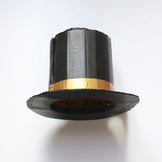 willy_wonka_hat_step_5b.jpg?sw=554&q=85