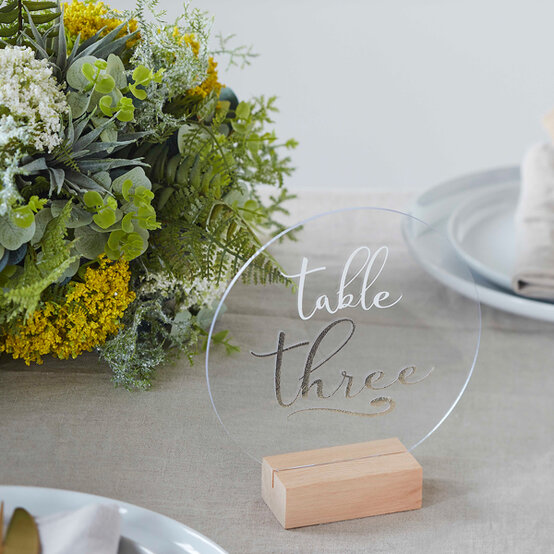 idea_digital-cutting-projects-for-beginners_wedding.jpg?sw=554&q=85