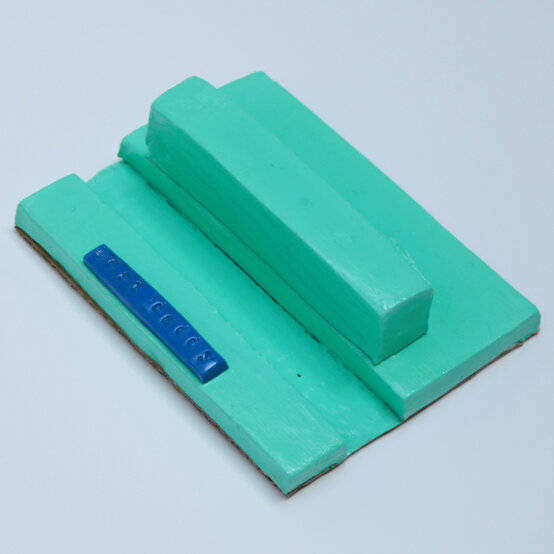 clay-ipad-stand-little-button-diaries-4.jpg?sw=554&q=85