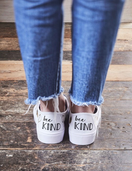 personalised-bee-shoes_hero2.jpg?sw=554&q=85