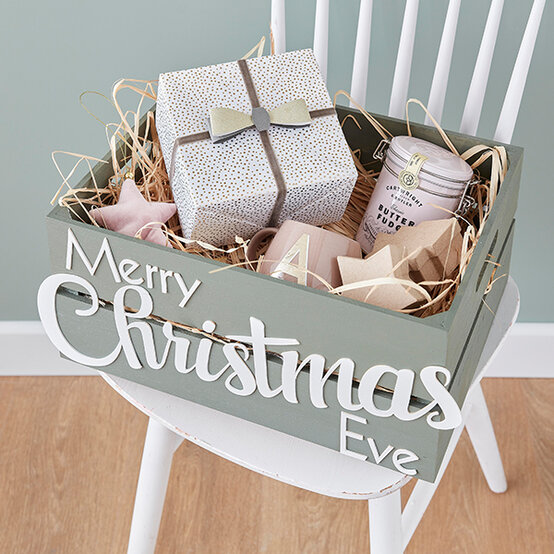 xmas-eve-crate-10.jpg?sw=554&q=85