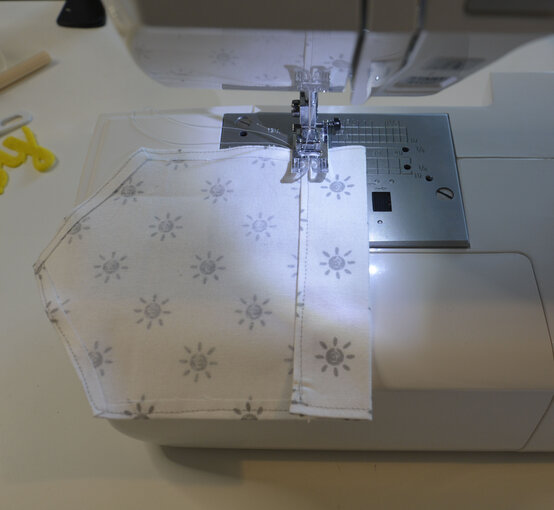 cricut_how_to_make_a_nursery_wall_hanging_step13_3.jpg?sw=554&q=85