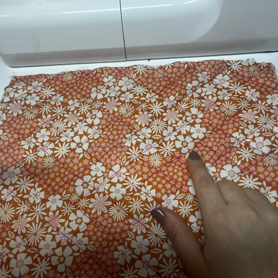 idea%5Fhow%2Dto%2Dsew%2Da%2Dquilted%2Dlaptop%2Dbag%5Fstep9a.jpg?sw=554&q=85