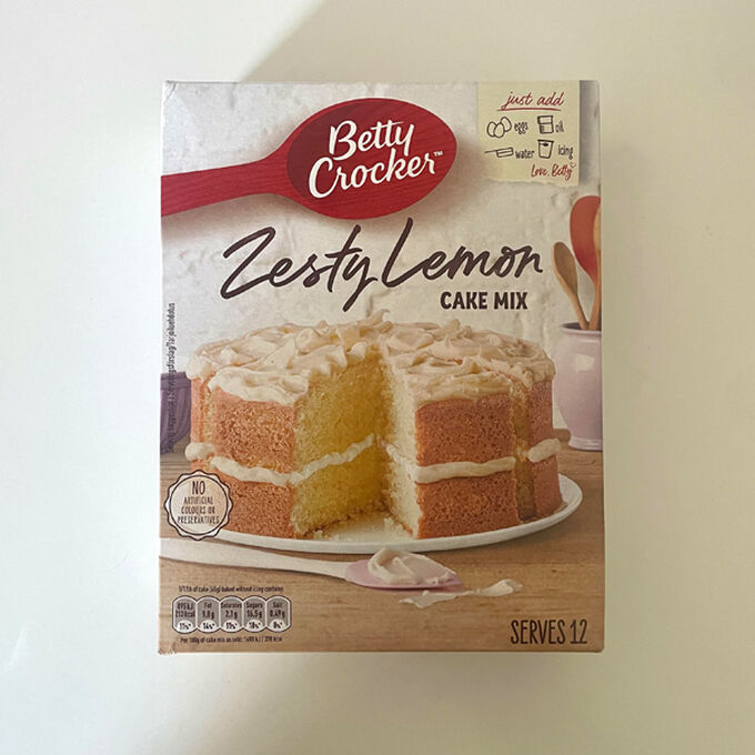 Betty Crocker Zesty Lemon Cake Mix 425g Betty Crocker (ベティクロッカー) ゼスティー