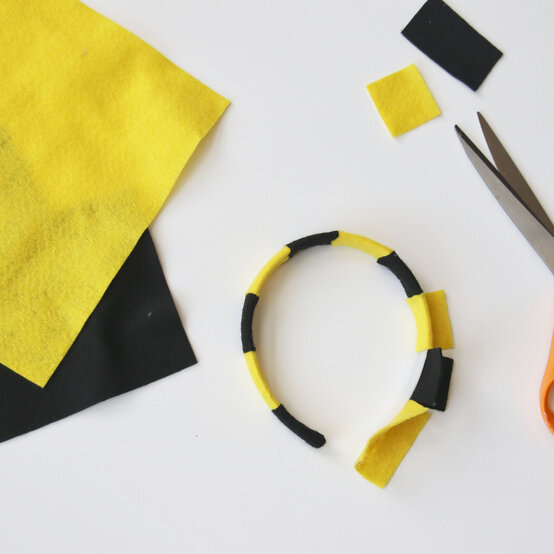 how_to_make_animals_headdresses_bee_step4-square.jpg?sw=554&q=85
