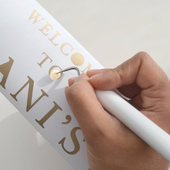 idea_how-to-make-a-mehndi-sign_step8b.jpg?sw=554&q=85