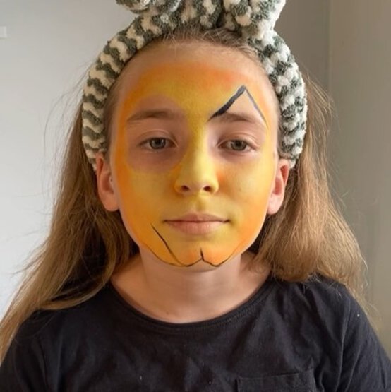 halloweenpumpkin_step3_2.jpg?sw=554&q=85