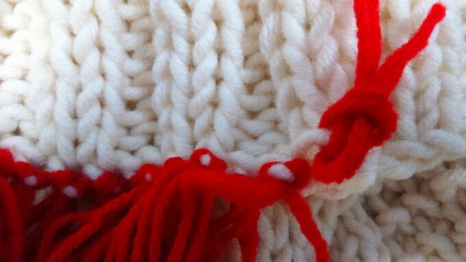 cable-knit-stocking8.jpg?sw=680&q=85