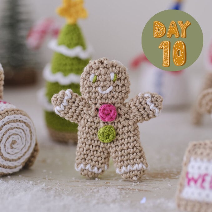 Gingerbread%2Dtown%2Dadvent%2Dcal%5Fday%2D10.jpg?sw=680&q=85