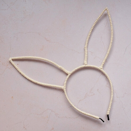woven-bunny-ears-step2.jpg?sw=554&q=85