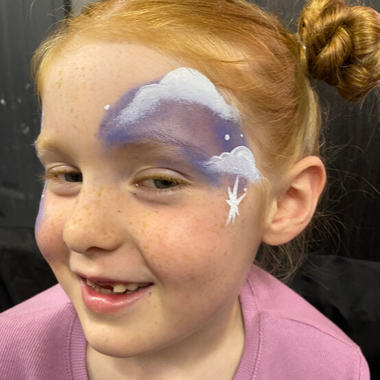 idea_halloween-face-paint-ideas-cat_step3a.jpg?sw=554&q=85