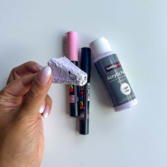 ideas%5Feaster%2Degg%2Dcarton%2Dcrafts%2Dfor%2Dkids%5Feaster%2Dbunny%2Dportraits%5Fstep%2D1c.jpg?sw=554&q=85