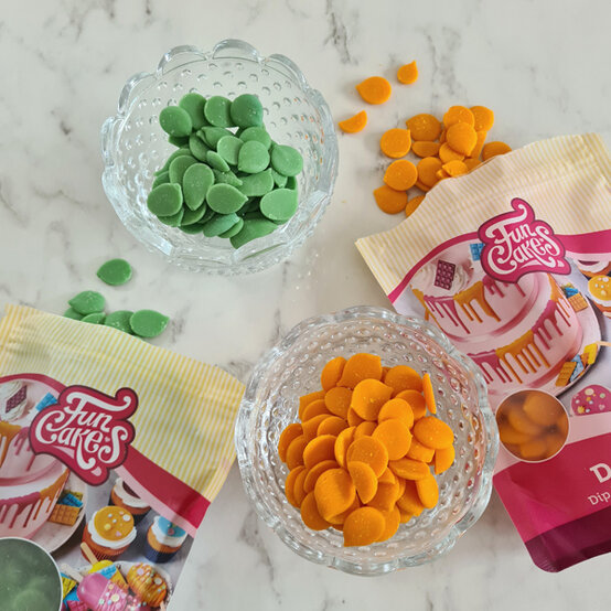 idea%5Fpastel%2Deaster%2Dcupcakes%5Fstep3a.jpg?sw=554&q=85