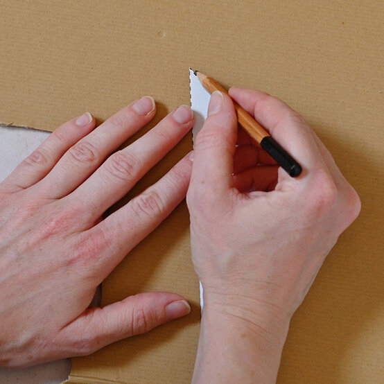 idea_christmas-tree-topper_step3a.jpg?sw=554&q=85