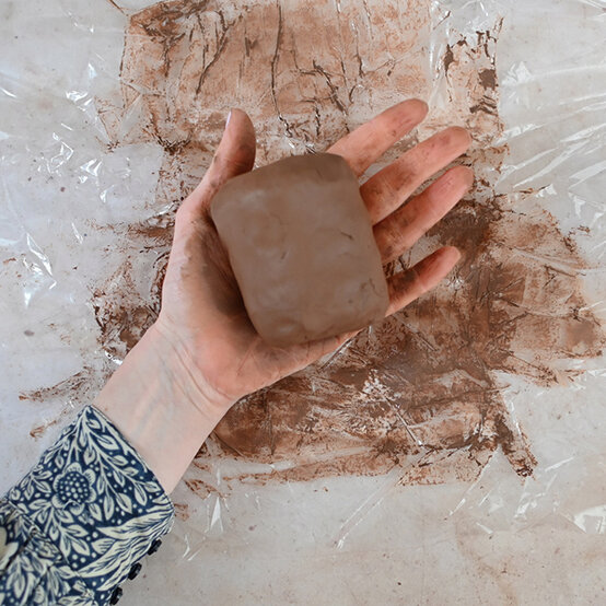 plant-pinch-pots-fathers-day-projects13.jpg?sw=554&q=85