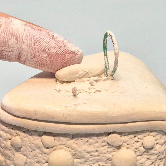 idea%5Fnovelty%2Dchristmas%2Dtree%2Ddecorations%5Fstep%2D12.jpg?sw=554&q=85