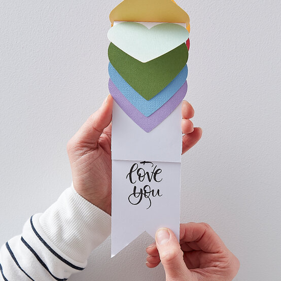 valentinesdaywaterfallcard8_2.jpg?sw=554&q=85