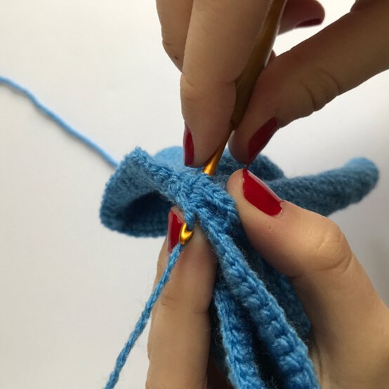 How_to_make_an_amigurumi_octopus_Pieter_Body_16.jpeg?sw=554&q=85