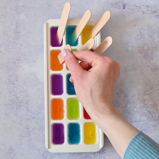 ice-paints_ice-play-ideas23.jpg?sw=554&q=85