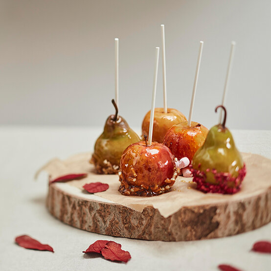 toffee-apples.jpg?sw=554&q=85