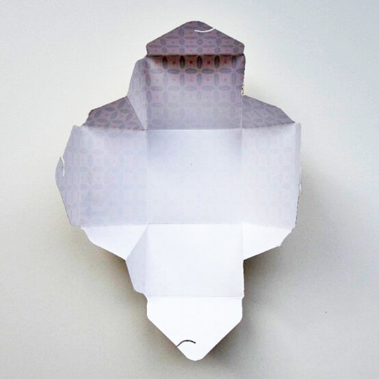 box-advent_step_1.jpg?sw=554&q=85