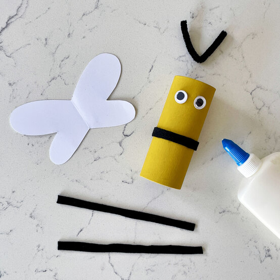 how-to-make-spring-craft-rolls-step5.jpg?sw=554&q=85