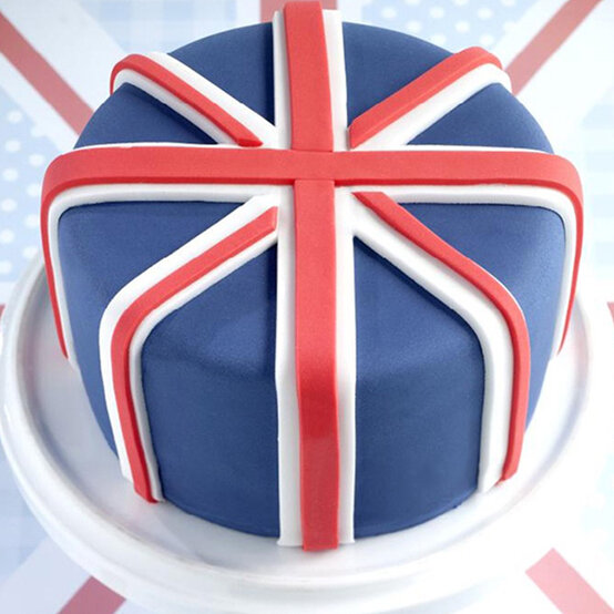 idea_coronation-party-ideas_union.jpg?sw=554&q=85