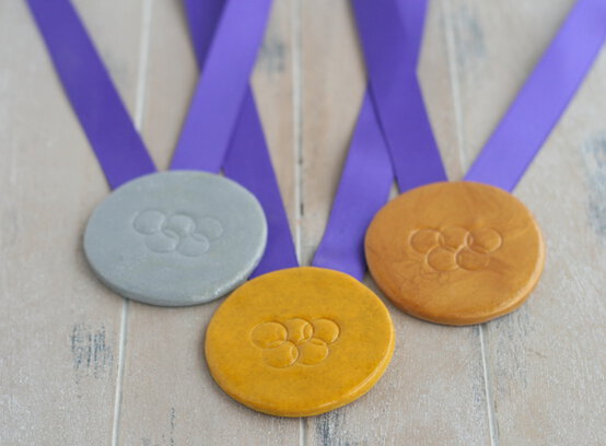 fimo-medals-3.jpg?sw=554&q=85