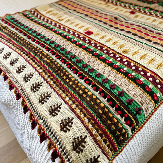 Fall%20Into%20Autumn%20CAL%20Part%207.jpg?sw=554&q=85