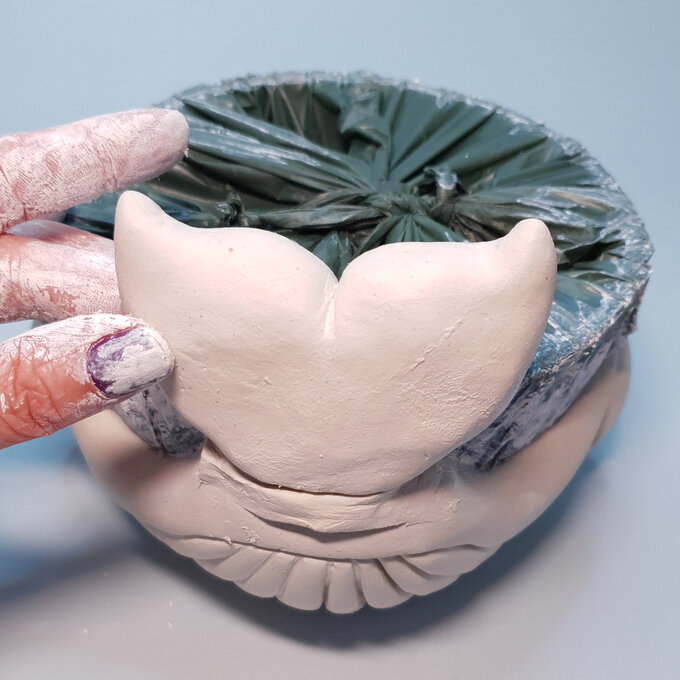 Idea_how-to-make-a-yarn-bowl-with-air-drying-clay_step9e.jpg?sw=680&q=85