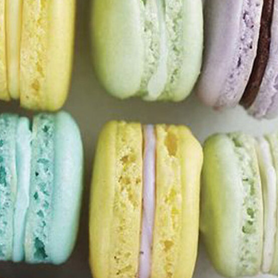 idea_easter-baking-ideas_colourfulmacarons.jpg?sw=554&q=85