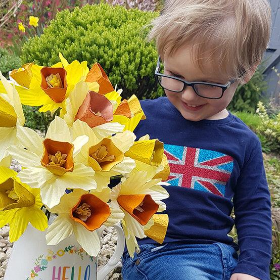 egg_box_cupcakes_8c.jpg?sw=554&q=85