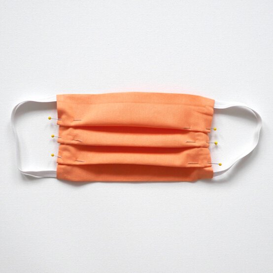 How%20to%20make%20a%20face%20mask%20Step%2011.jpeg?sw=554&q=85