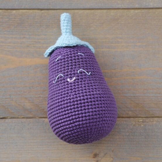 Idea_How-to-crochet-vegetables_Aubergine.jpg?sw=554&q=85