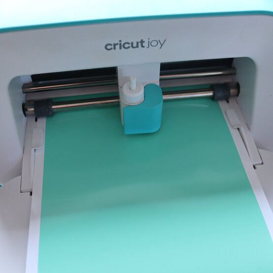 cocktail-menu-step-3.jpg?sw=554&q=85