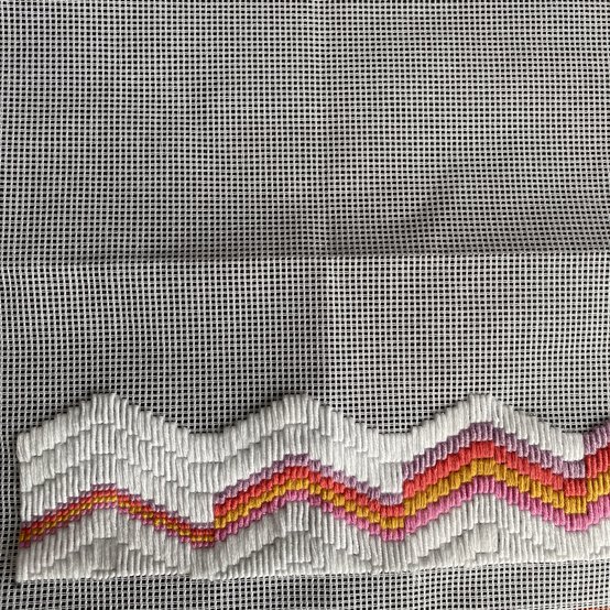 beginner-bargello_step-7_2.jpg?sw=554&q=85