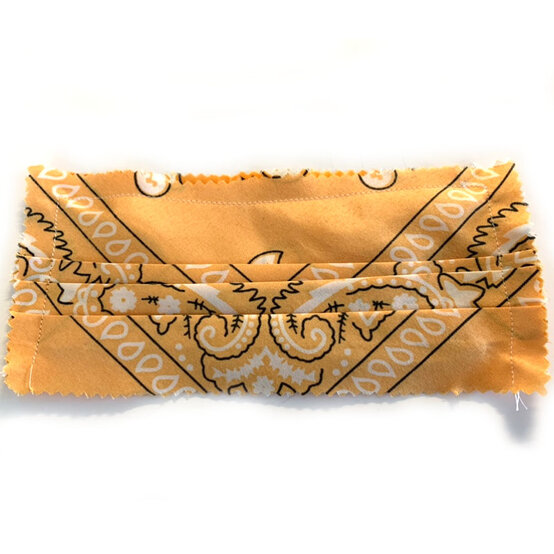 1-how-to-make-a-bandana-face-covering-6b.jpg?sw=554&q=85